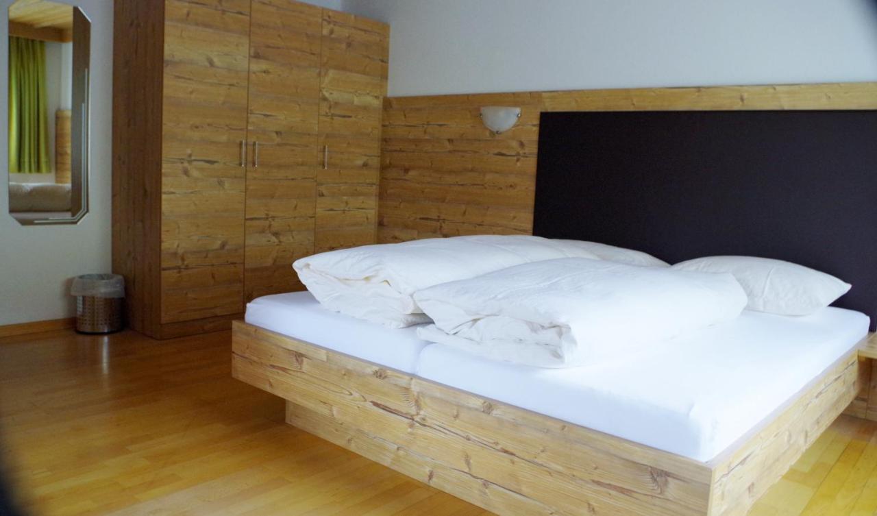 Hotel Edi سامنون المظهر الخارجي الصورة